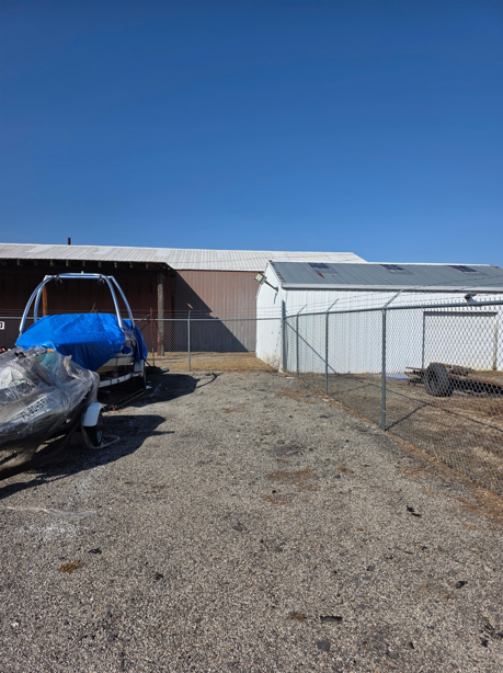 secured units in Pekin, IL 